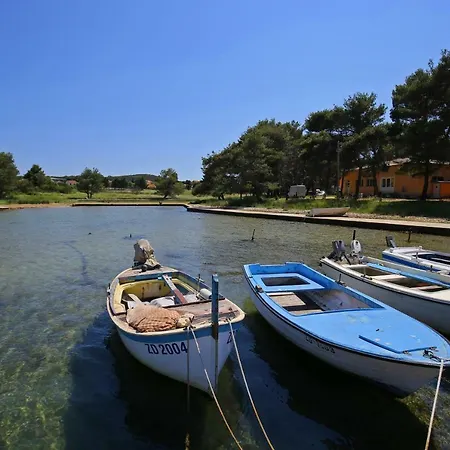 Island Molat
