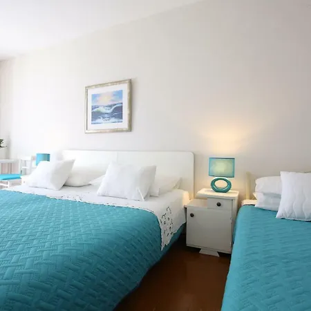 Island Apartment Molat